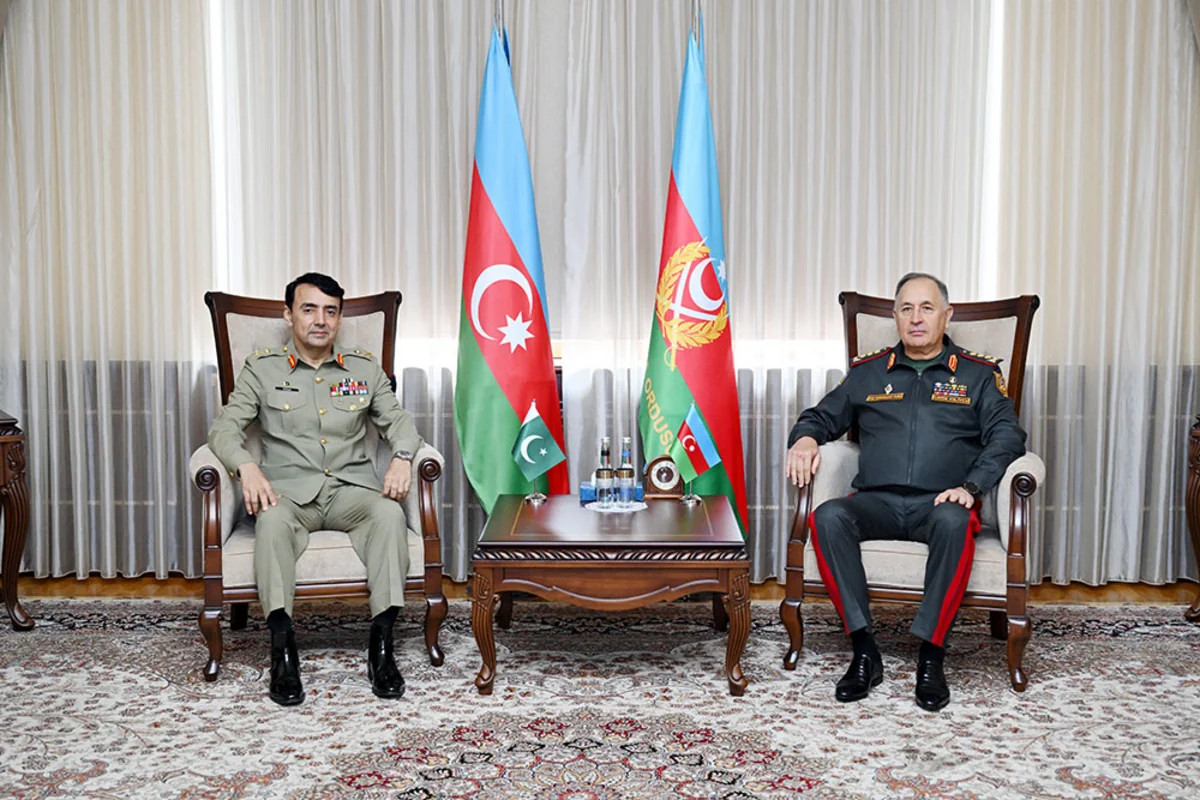 Azərbaycan və Pakistan hərbi əlaqələri