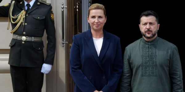 Danimarka Baş nazirinə gözəllik məsləhəti: