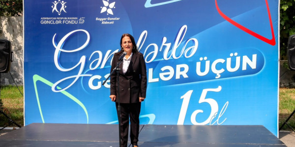 Astara gəncləri “Səyyar Gənclər Xidməti”nin imkanlarından yararlanırlar