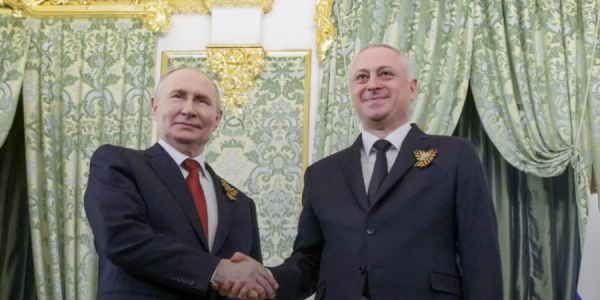 Putin Abxaziya liderini təbrik edib