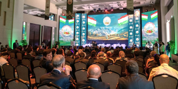 Azərbaycan Tacikistan Beynəlxalq Qida Sənayesi Forumunda təmsil olunub