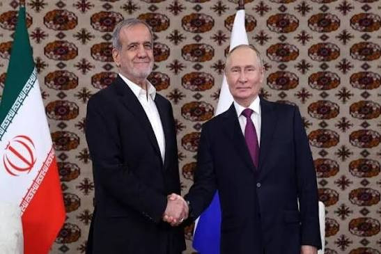 Pezeşkian və Putin Bişkekdə görüşəcək