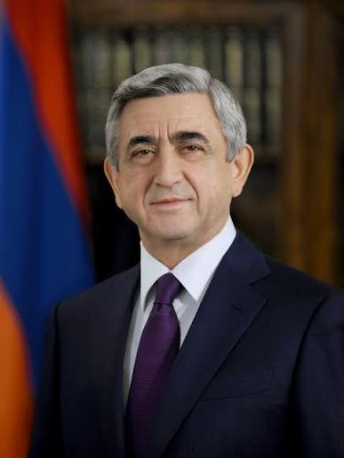Sarkisyana ölkədən çıxış qadağan edildi