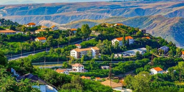 Laçın Günü əbədi olaraq şərəfli tariximizə qızıl hərflərlə yazılıb