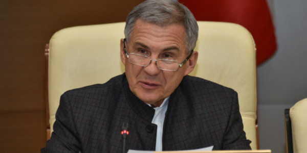 Rüstəm Minnixanov Birinci vitse-prezident Mehriban Əliyevanı təbrik edib