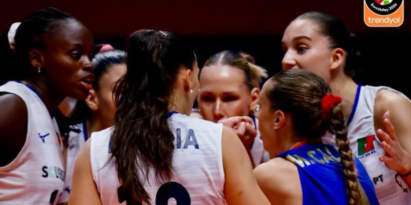 Avropa çempionatı: Portuqaliya Bakıda Rumıniyanı məğlub edib