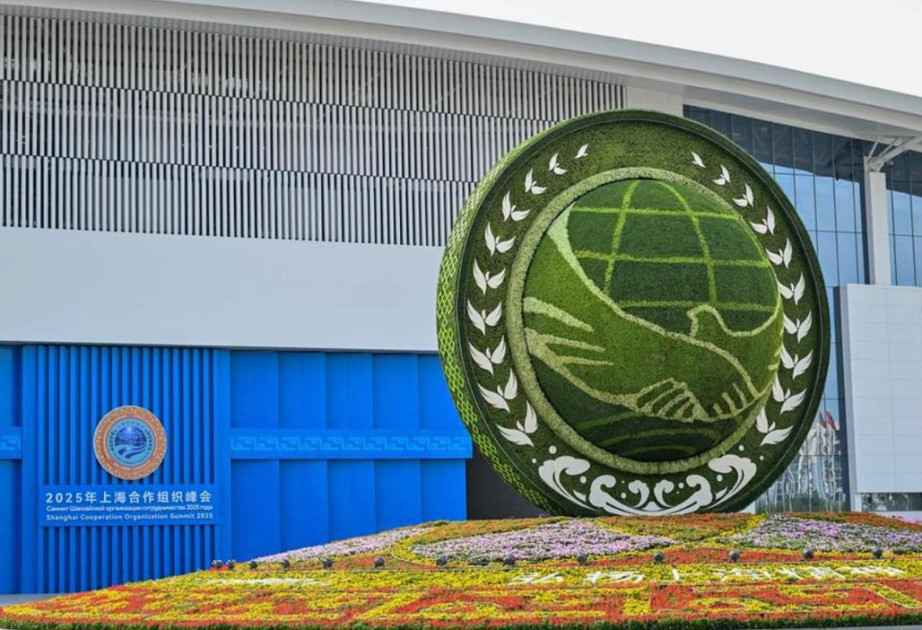 Üç nəhəng ölkınin liderləri Bişkekdə bir araya gəlir