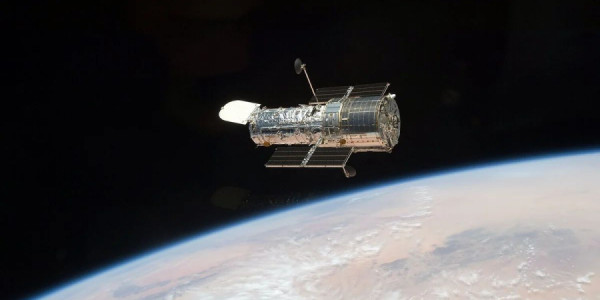 NASA-nın yeni kosmik teleskopu orbitə buraxılıb