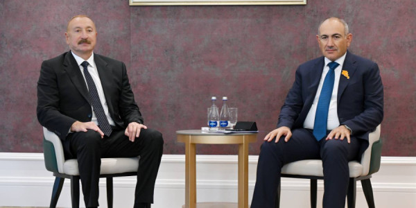 İlham Əliyev və Paşinyanın görüşü: