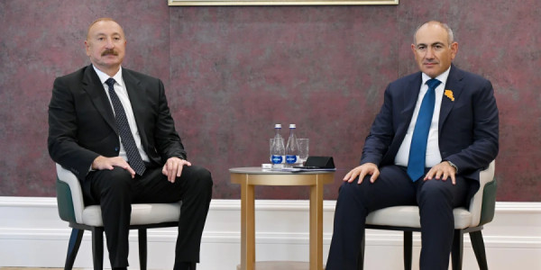 Azərbaycan və Ermənistan liderləri sülh prosesinin irəlilədilməsi üzrə addımları davam etdirmək barədə razılaşıblar