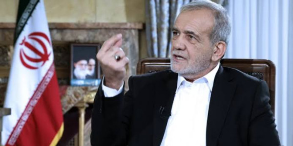 İran Prezidenti: Müharibə istəmirik, lakin təcavüzkarlara qəti cavab verəcəyik