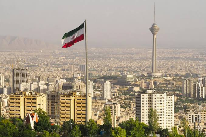 Tehran səmanı tam nəzarətə götürür