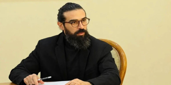 Əməkdar artist Bəhruz Vaqifoğlu Pantomim teatrının quruluşçu rejissoru təyin edilib