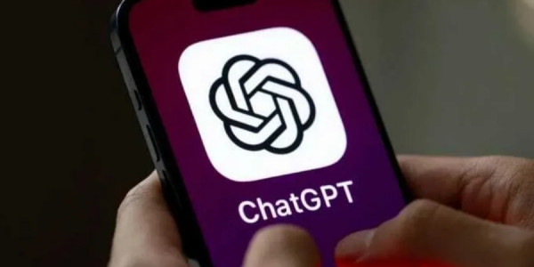 "ChatGPT" Azərbaycandakı bazar payının təxminən 12 %-ni itirib