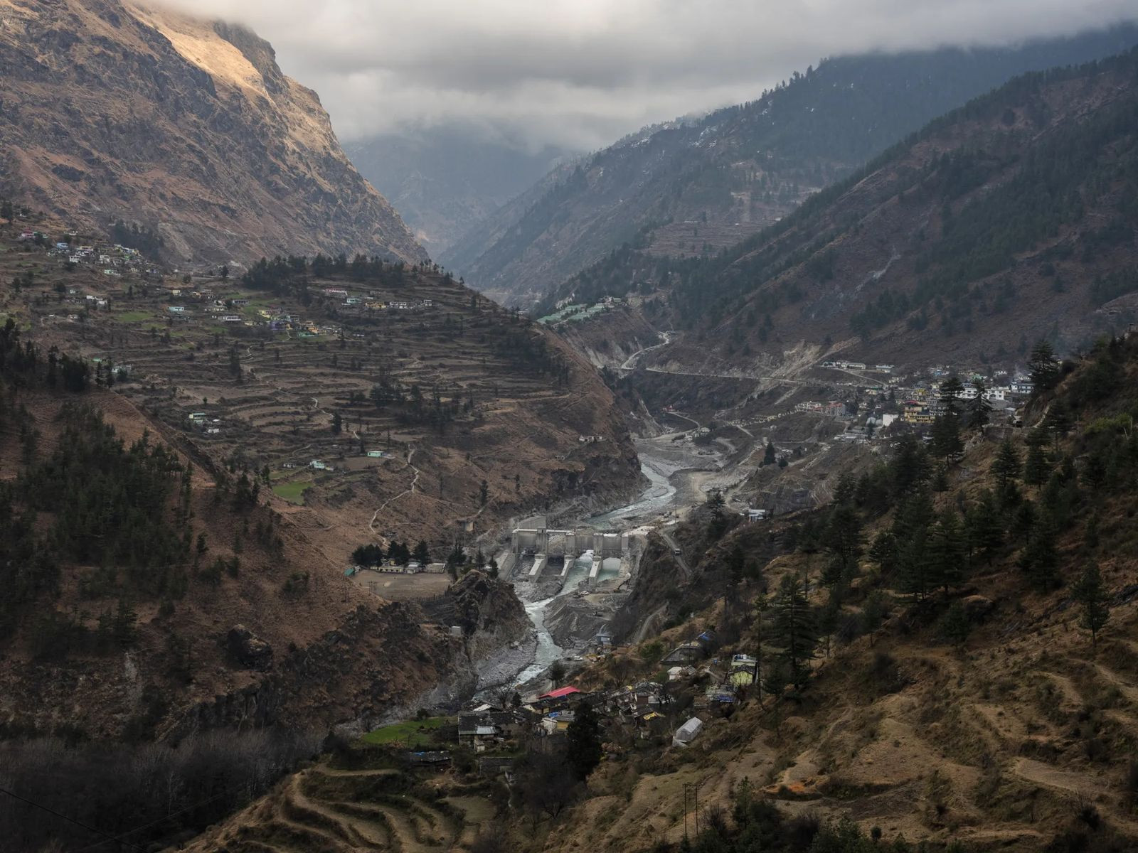 Nepal fəlakəti böyük riski üzə çıxarıb
