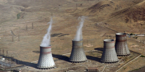 Kiçik bir zəlzələdə bu stansiyada güclü partlayış olacaq
