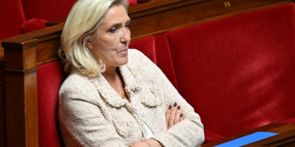 Fransa Milli Birlik Partiyasının lideri: Müharibənin pulunu kim ödəyir?
