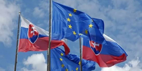 Slovakiya Aİ-nin Rusiya planını pozub