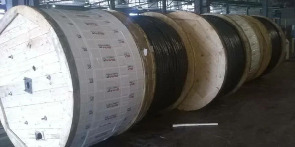 Ukrayna Azərbaycandan 36,55 ton yüksək gərginlikli kabel alıb
