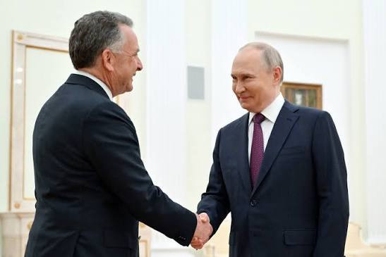 Uitkoff Putinə təşəkkür edib