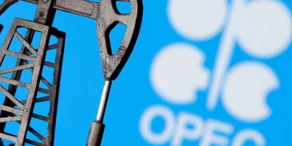 Yeddi "OPEC+" ölkəsi oktyabrda neft hasilatı kvotalarını sentyabr səviyyəsində saxlayaca