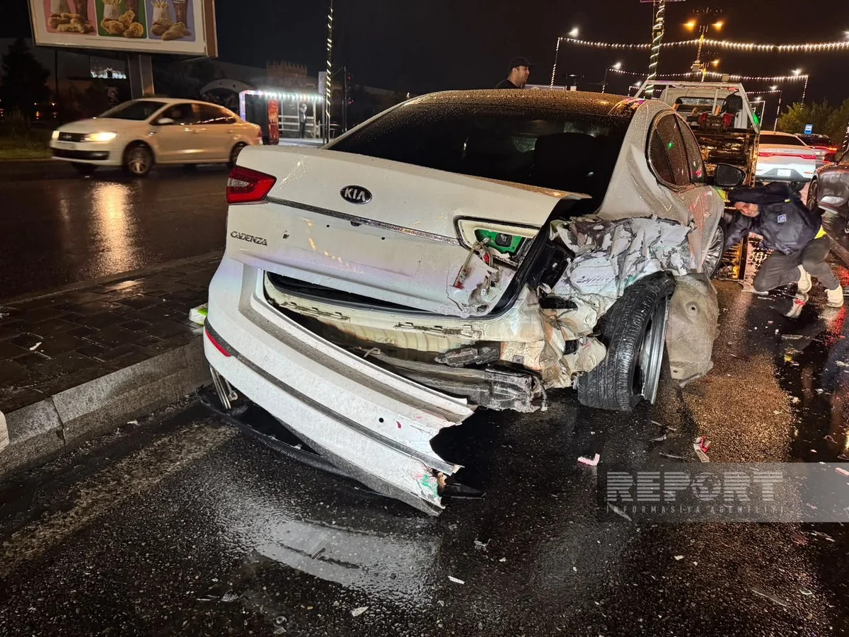 Sumqayıtda dörd avtomobil toqquşub, 5 nəfər xəsarət alıb
