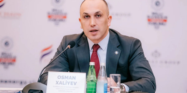 YENİ SƏDR KİMDİR?