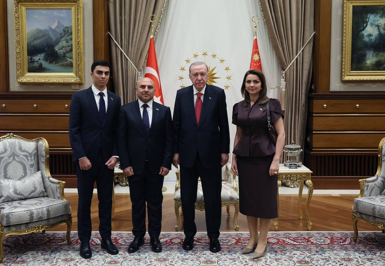 Ərdoğan Azərbaycanın yeni səfirini qəbul etdi