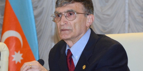 Əziz Səncər və mühüm elmi nailiyyətləri