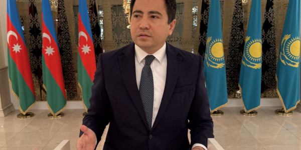 Azərbaycan və Qazaxıstan Xəzərdə sərnişin daşımalarını bərpa edir
