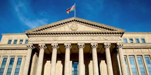 Bakıda 3 nəfərin öldüyü yanğınla bağlı məhkəmə keçirildi