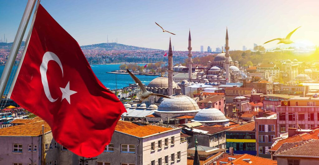Türkiyə təhsil göstəricilərində ən böyük irəliləyişi göstərib