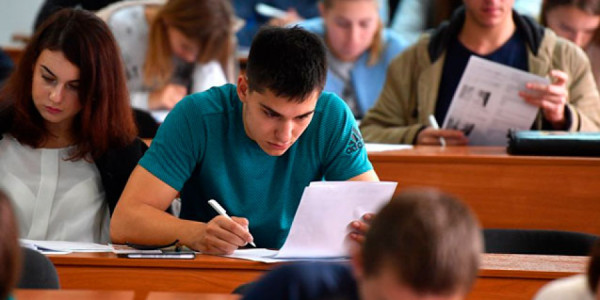 Azərbaycan beynəlxalq təhsil platformasına çevrilir -