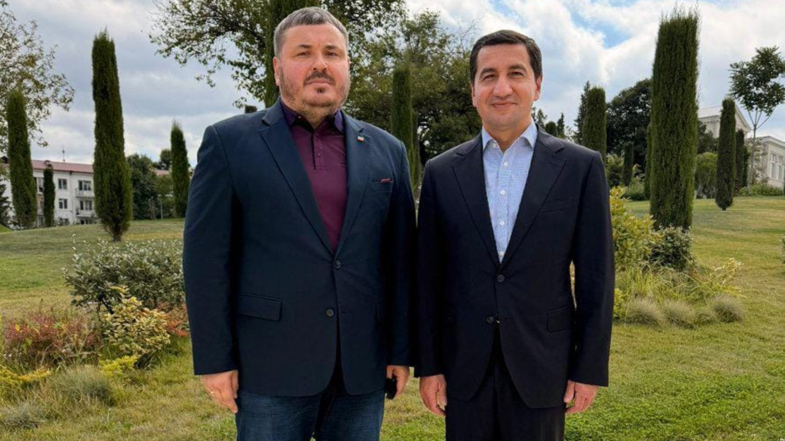 Hikmət Hacıyev Ukraynanın Azərbaycandakı səfiri ilə görüşüb