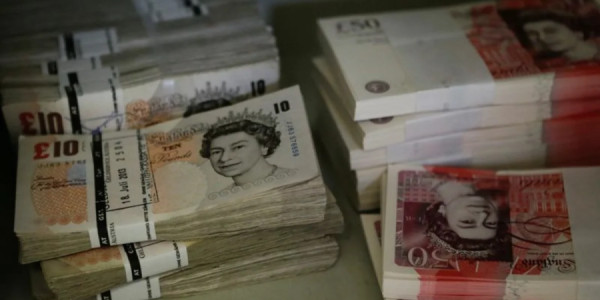 Reform UK-yə iki gündə 72 milyon funt ianə verildi