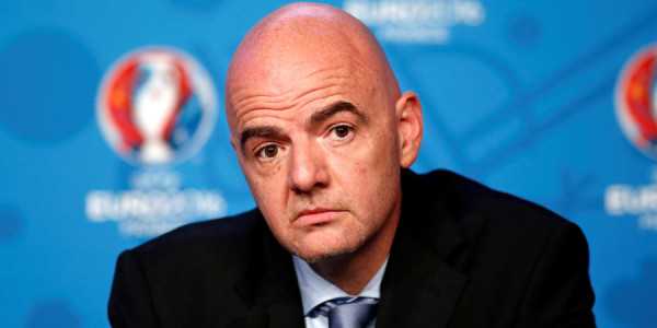İnfantino FIFA prezidentliyinə namizədliyini açıqladı