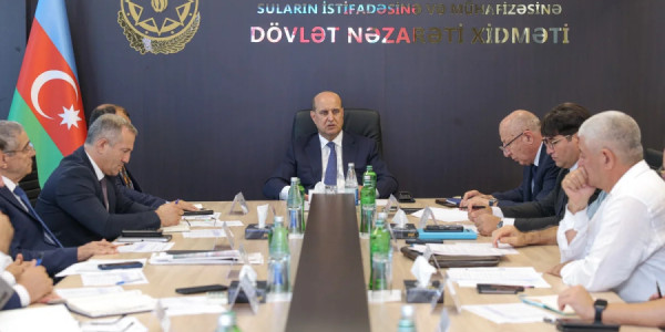 Şirvan suvarma kanalının yenidən qurulması ilə bağlı iclas keçirilib