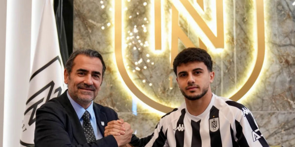 "Neftçi" futbolçusu Emil Səfərovla müqavilənin müddətini uzadıb