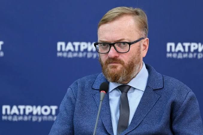 Rusiya deputatı Boris Consonu sərt ifadələrlə təhqir edib