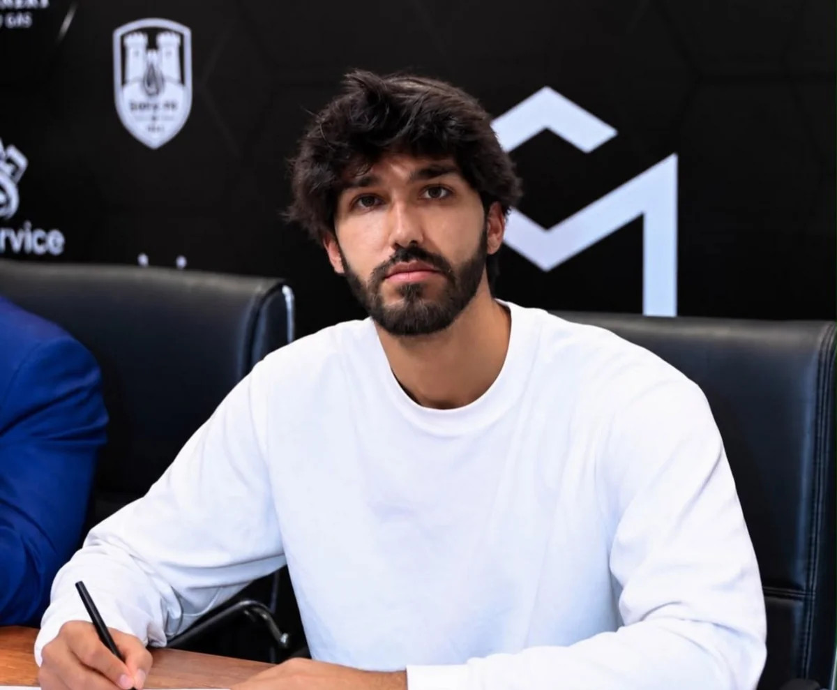 "Şəfa" "İmişli"dən ayrılan Vüsal Qənbərovu transfer edib