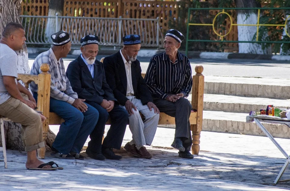 Özbəkistanda pensiya yaşı artırılır