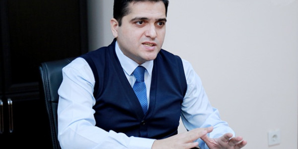 Politoloq: Azərbaycan və Ermənistan arasında sülh sazişinin imzalanması üçün bir maneə qaldı