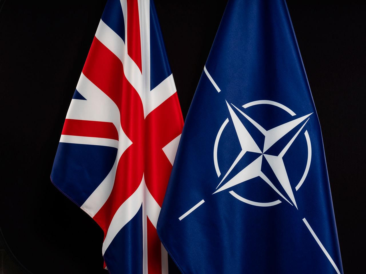 NATO-dan Britaniyaya müdafiə xərcləri ilə bağlı mesaj