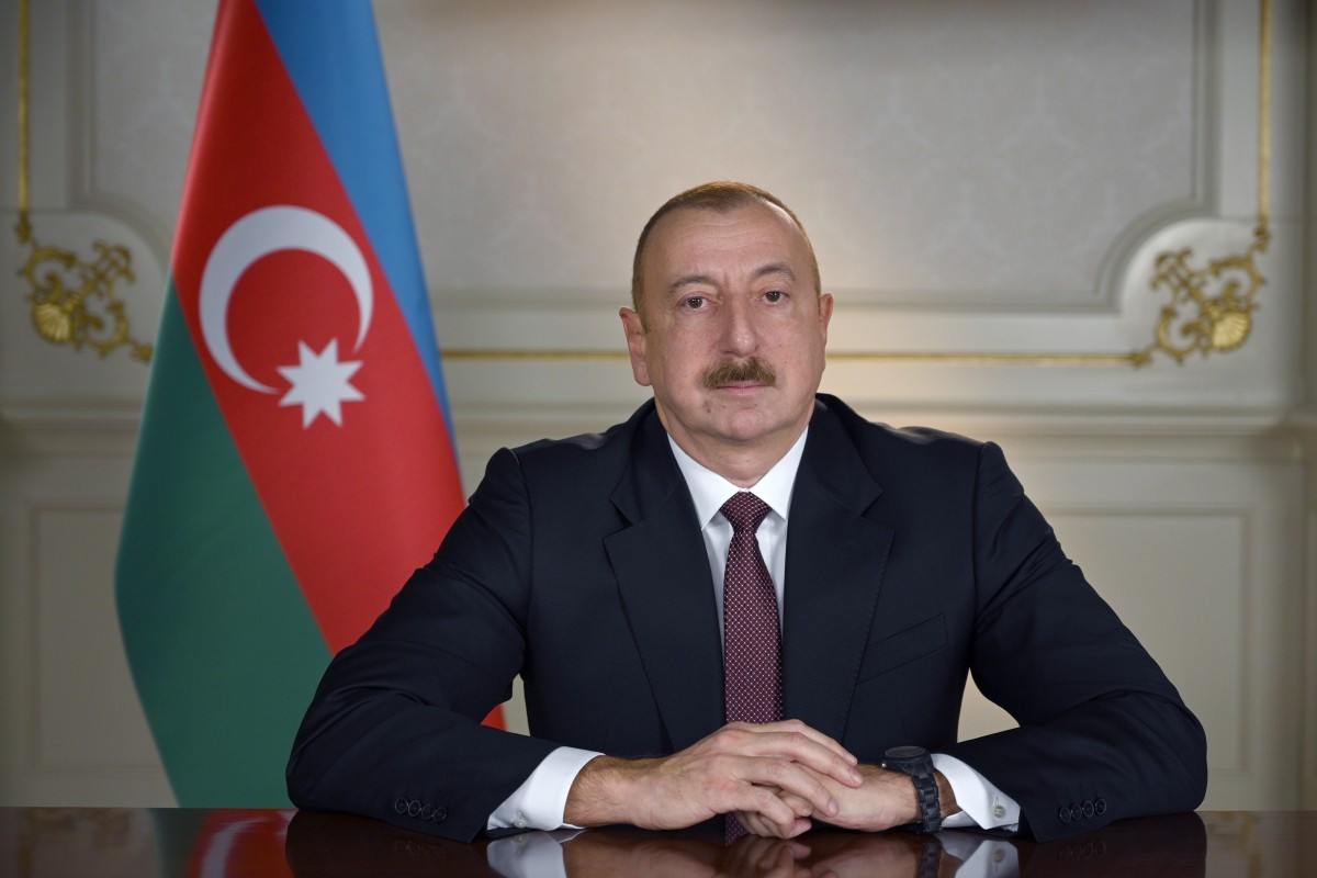 Azərbaycan Prezidenti Şamaxıda Pir Ömər Sultan ziyarətgahında aparılan konservasiya işləri ilə tanış olub