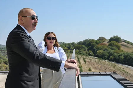İlham Əliyev və Mehriban Əliyeva Şamaxı rayonuna səfər ediblər