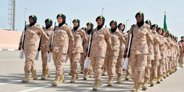 Tehranda səfərbərlik: Qadın batalyonları yaradılır