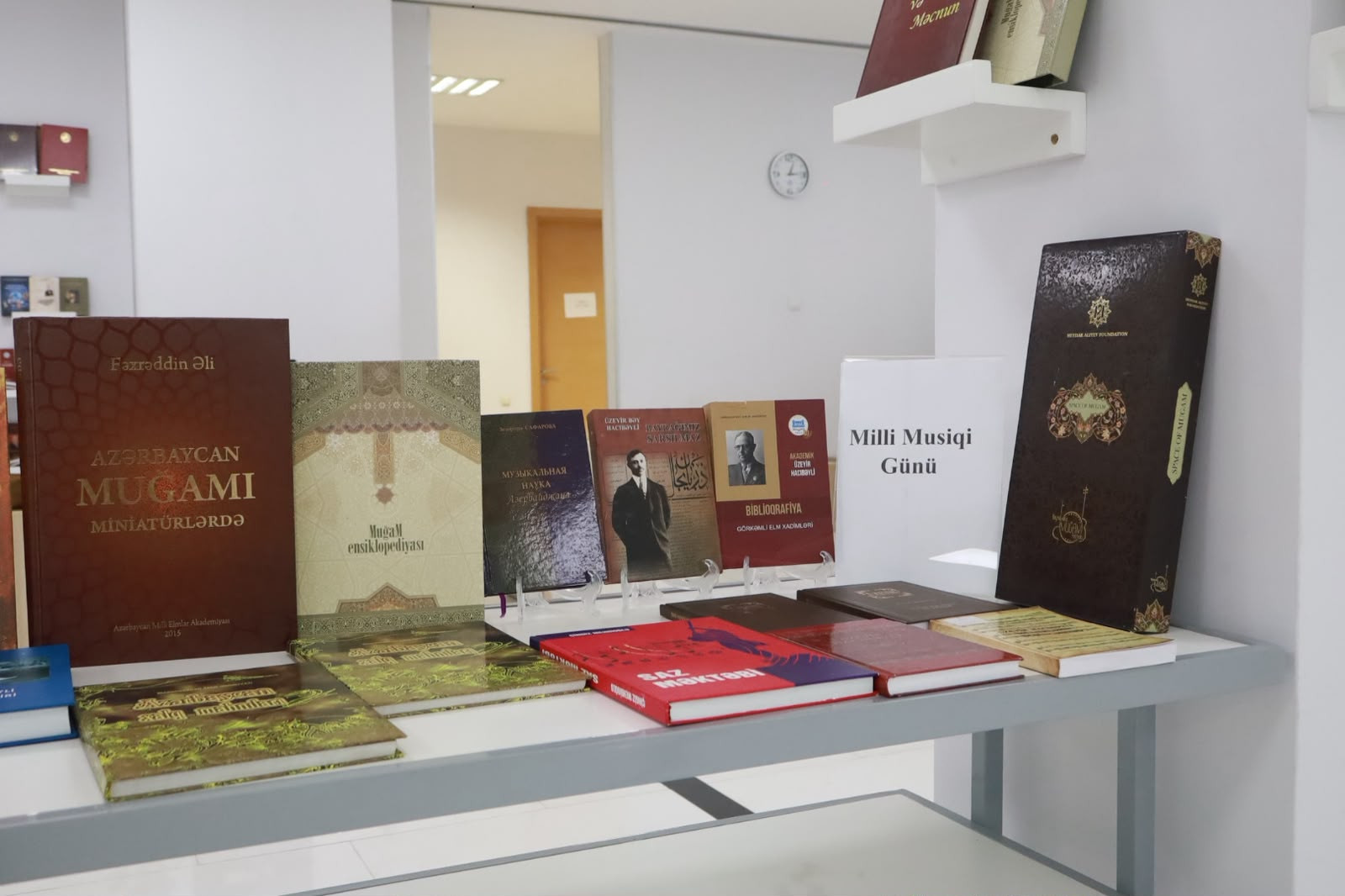 Mərkəzi Elmi Kitabxanada Milli Musiqi Gününə həsr olunmuş sərgi açılıb