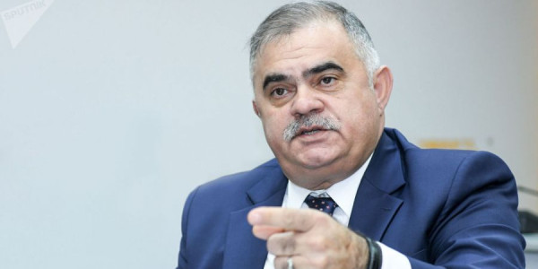 Gizli görüşlər, sui-qəsd planları və kriptovalyuta: