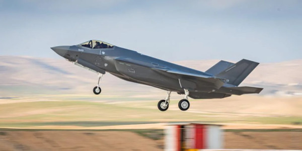İsrailin F-35-lərinə uzaqmənzilli yeni bomba inteqrasiya edilir