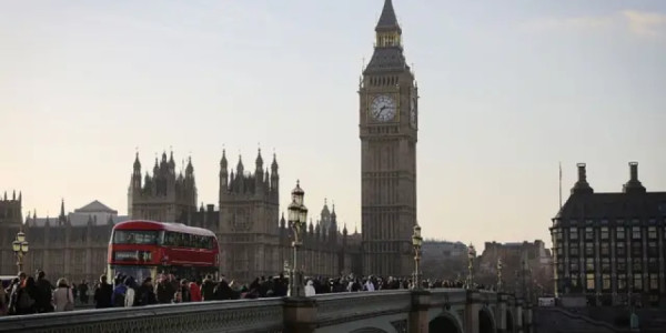 Britaniyada Liberal Demokratlar növbəti seçki üçün daha sərt mübarizəyə hazırlaşır